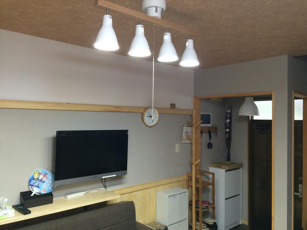 Ryokoheya Tenrokukan Osaka Buitenkant foto